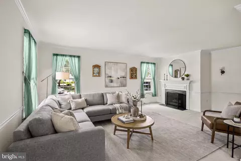 754 Westfield Dr, Cinnaminson, NJ 08077