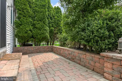 Exterior - 23 Kyle Ct, Mount Laurel, NJ 08054 photo 5 of 8