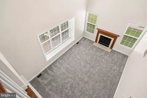 Living - 23 Kyle Ct, Mount Laurel, NJ 08054 photo 5 of 6
