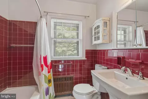 Bath - 42 Devon Rd, Mount Holly, NJ 08060 photo 2 of 2