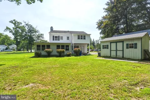 Exterior - 42 Devon Rd, Mount Holly, NJ 08060 photo 2 of 15