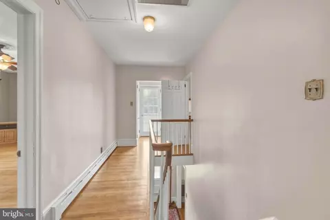 Entry Way - 42 Devon Rd, Mount Holly, NJ 08060 photo 6 of 7