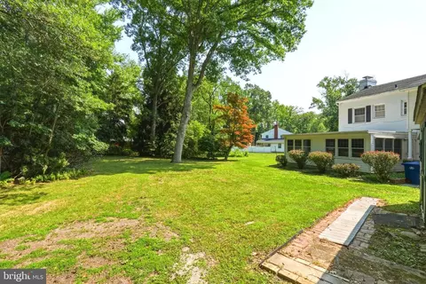 Exterior - 42 Devon Rd, Mount Holly, NJ 08060 photo 5 of 15