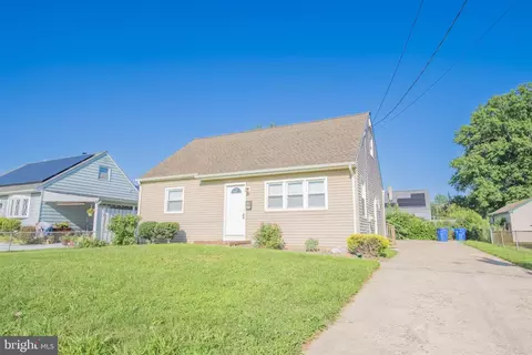 203 Blue Jay Ln, Mount Holly, NJ 08060