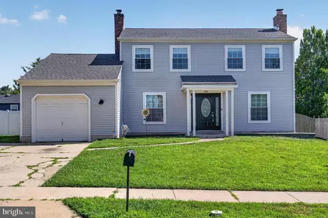 15 Utica Rd, Marlton, NJ 08053