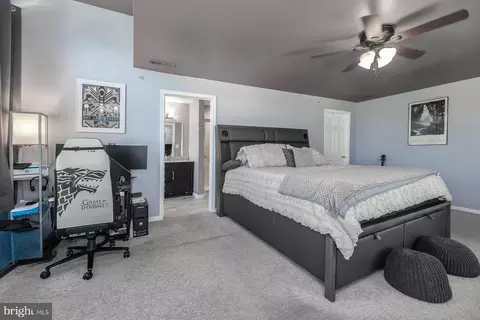 Bedroom - 3 Fox Ct, Delran, NJ 08075 photo 2 of 7