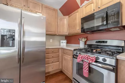Kitchen - 3 Fox Ct, Delran, NJ 08075 photo 4 of 4