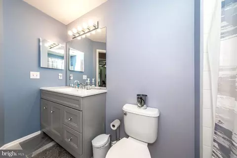 Bath - 3 Fox Ct, Delran, NJ 08075 photo 1 of 3