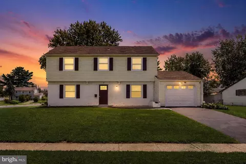 62 Brierdale Ln, Willingboro, NJ 08046