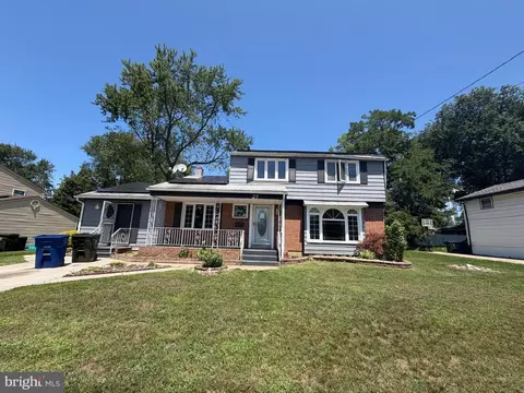 27 Langdon Rd, Burlington, NJ 08016