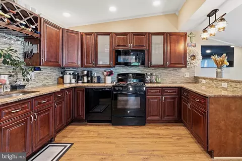 Kitchen - 653 Windsor Ave, Maple Shade, NJ 08052 photo 1 of 4
