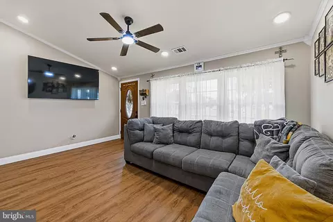 Other - 653 Windsor Ave, Maple Shade, NJ 08052 photo 3 of 10