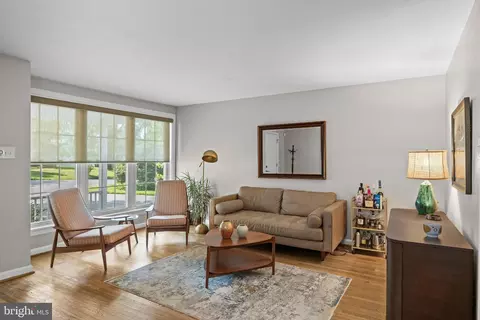 Living - 623 Devon Rd, Moorestown, NJ 08057 photo 1 of 1