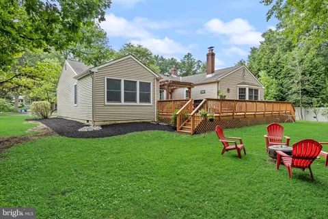 Exterior - 623 Devon Rd, Moorestown, NJ 08057 photo 1 of 6