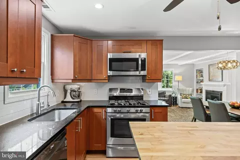 Kitchen - 623 Devon Rd, Moorestown, NJ 08057 photo 1 of 2