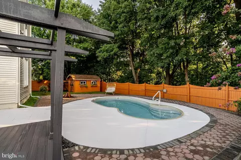 Exterior - 29 Overbrook Ave, Maple Shade, NJ 08052 photo 6 of 12