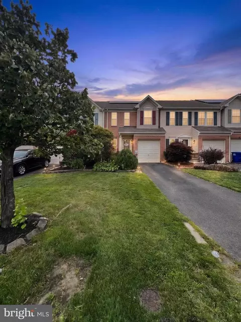 10 Peppermint Dr, Lumberton, NJ 08048