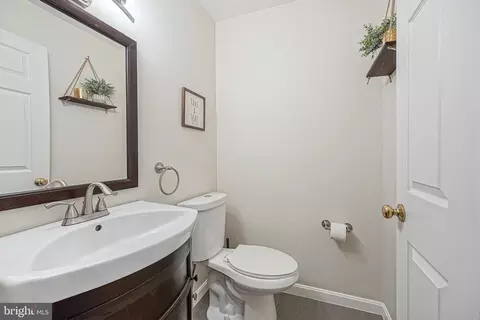 Other - 7 Winterberry Pl, Delran, NJ 08075 photo 2 of 8