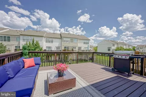 Exterior - 7 Winterberry Pl, Delran, NJ 08075 photo 2 of 7
