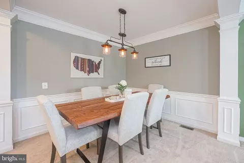 Dining - 7 Winterberry Pl, Delran, NJ 08075 photo 1 of 5