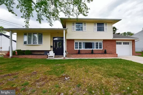 Exterior - 59 Cornell Dr, Delran, NJ 08075 photo 3 of 6