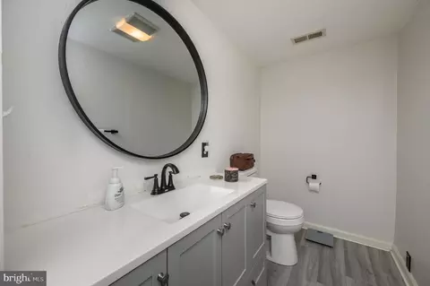 Bath - 280 Progress St, Riverside, NJ 08075 photo 1 of 3