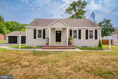 6 Butts Ave, Bordentown, NJ 08505