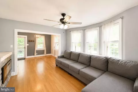 Living - 103 S Cedar Ave, Maple Shade, NJ 08052 photo 2 of 3