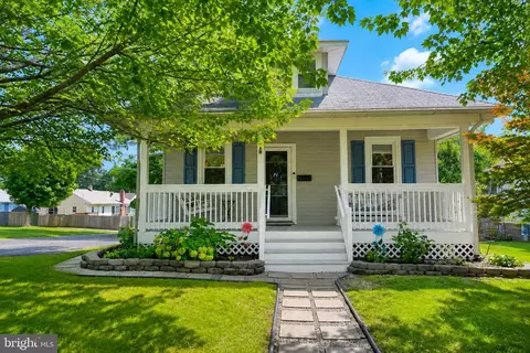Exterior - 103 S Cedar Ave, Maple Shade, NJ 08052 photo 2 of 7