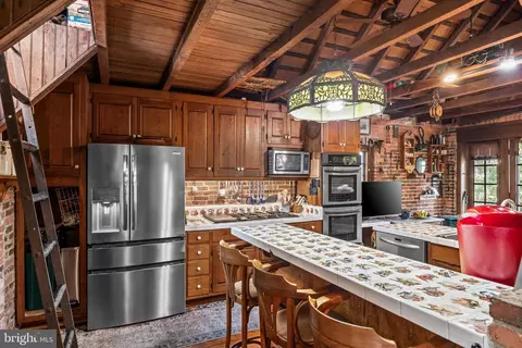 Kitchen - 55 Mecray Ln, Maple Shade, NJ 08052 photo 1 of 4