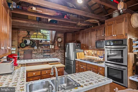 Kitchen - 55 Mecray Ln, Maple Shade, NJ 08052 photo 4 of 4