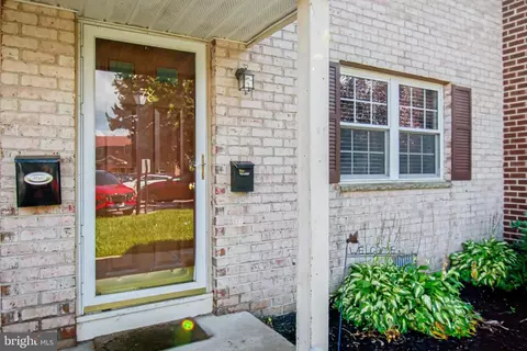 78 Forge Rd, Medford, NJ 08055