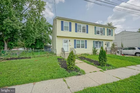 341 Clarkson St, Burlington, NJ 08016