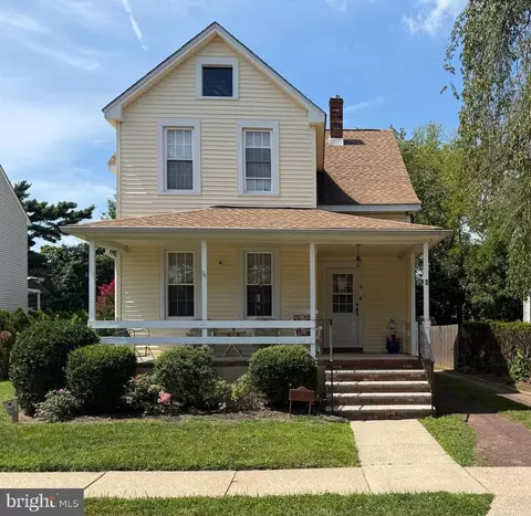 6 Bunting Ave, Burlington, NJ 08016