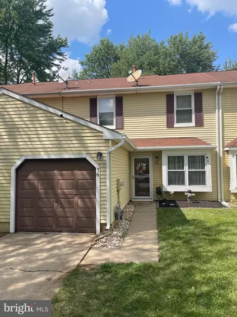 76 Rolling Hills Dr, Westampton, NJ 08060