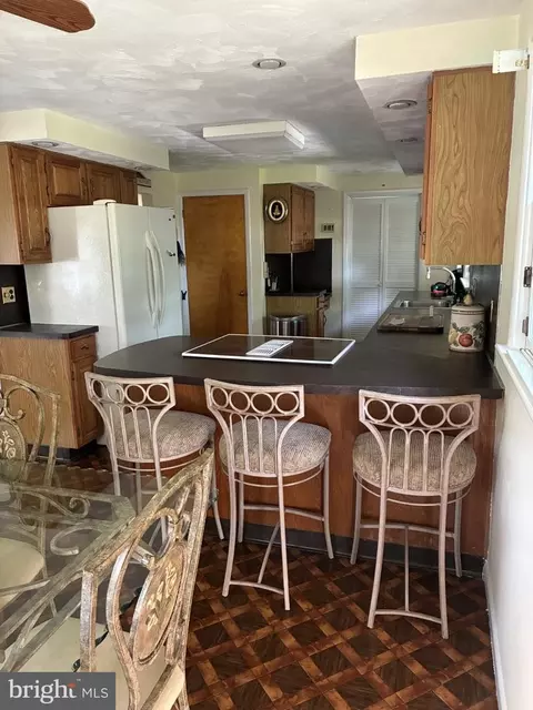 Kitchen - 18 Litle Ave, Delran, NJ 08075 photo 1 of 2