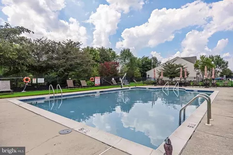 Exterior - 29 Applegate Dr, Florence, NJ 08518 photo 6 of 6
