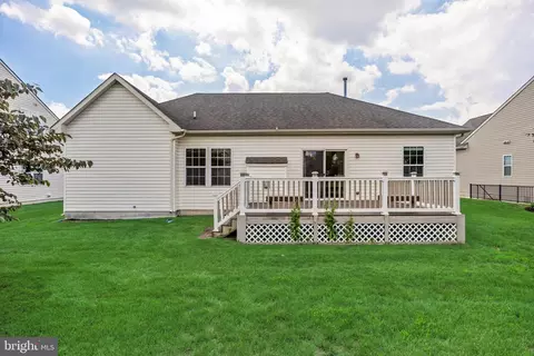 Exterior - 29 Applegate Dr, Florence, NJ 08518 photo 2 of 6