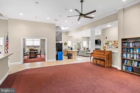 Entry Way - 29 Applegate Dr, Florence, NJ 08518 photo 8 of 8
