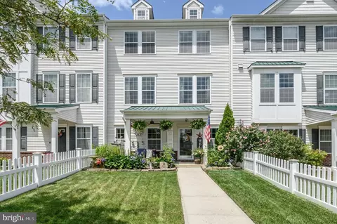 31 Rockhill Ln, Chesterfield, NJ 08515