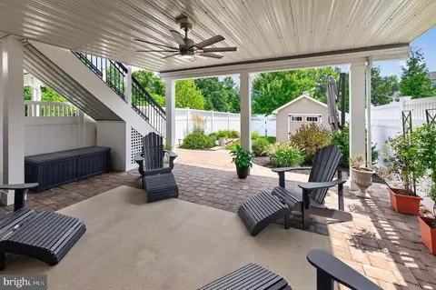 26 Isabelle Ct, Marlton, NJ 08053