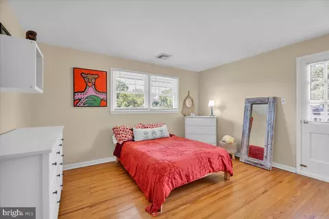 Bedroom - 308 Devon Rd, Cinnaminson, NJ 08077 photo 3 of 5