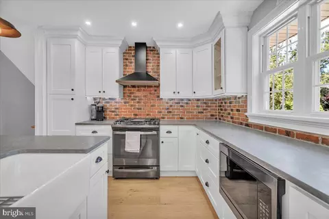 Kitchen - 308 Devon Rd, Cinnaminson, NJ 08077 photo 1 of 3