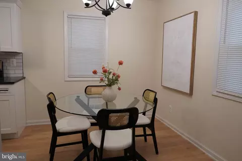 Entry Way - 7 Windsor Pl, Mount Holly, NJ 08060 photo 1 of 3