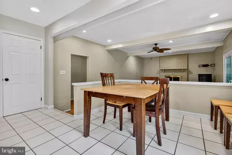 Dining - 216 Hamilton Rd, Marlton, NJ 08053 photo 1 of 2