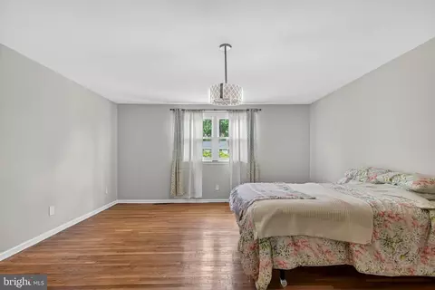 Bedroom - 216 Hamilton Rd, Marlton, NJ 08053 photo 4 of 8