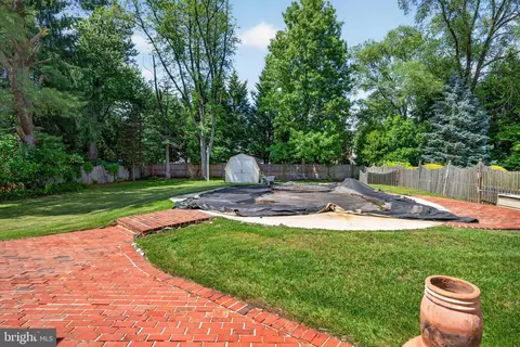 Exterior - 216 Hamilton Rd, Marlton, NJ 08053 photo 13 of 15