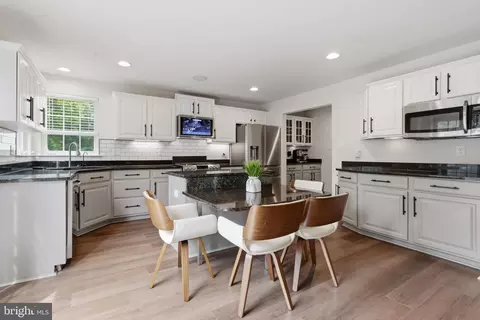 Kitchen - 202 Nathan, Cinnaminson, NJ 08077 photo 2 of 5