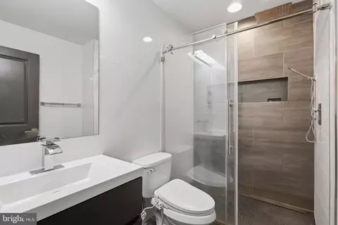Bath - 202 Nathan, Cinnaminson, NJ 08077 photo 3 of 3