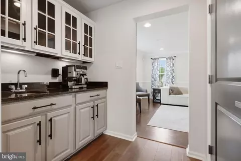 Entry Way - 202 Nathan, Cinnaminson, NJ 08077 photo 3 of 5